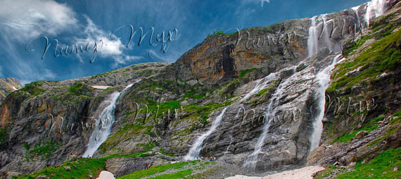 Софийские водопады